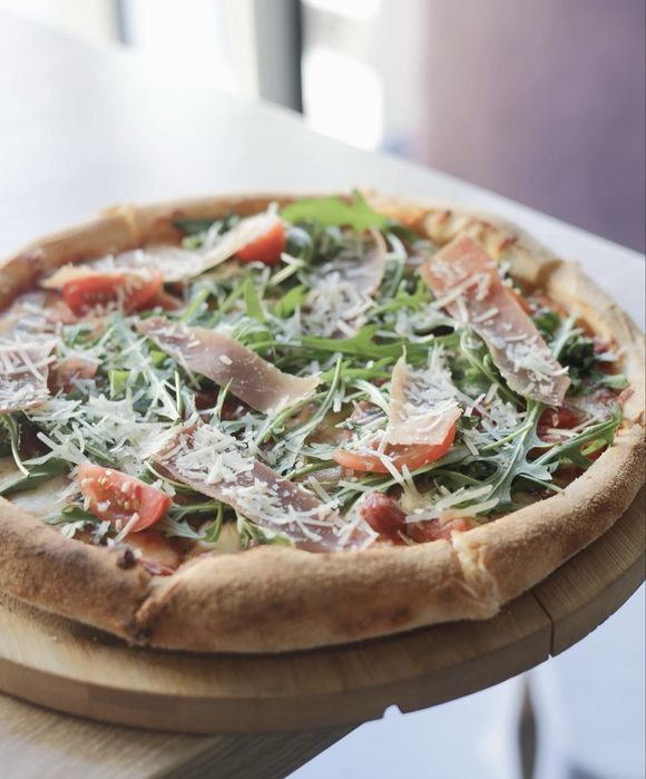 Готовий сімейний бізнес — кафе з великою дитячою кімнатою