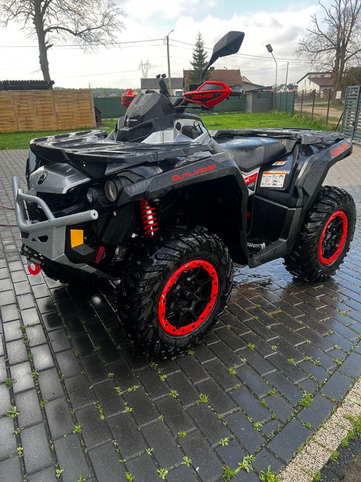 Qlady canam outlander