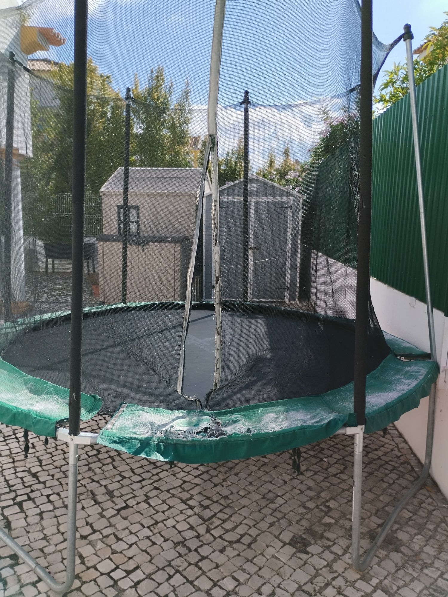 Trampolim Dechatlon 240cm