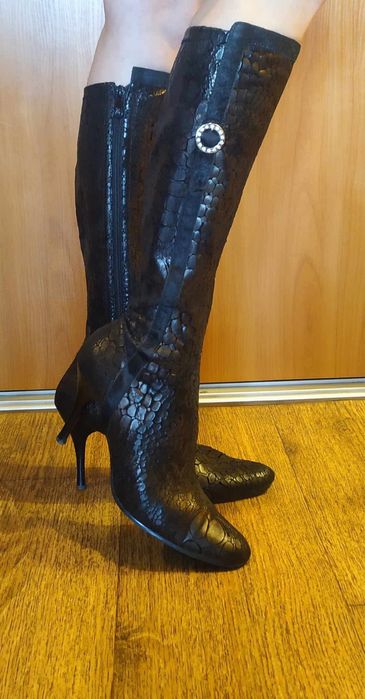 Сапоги осінні жіночі