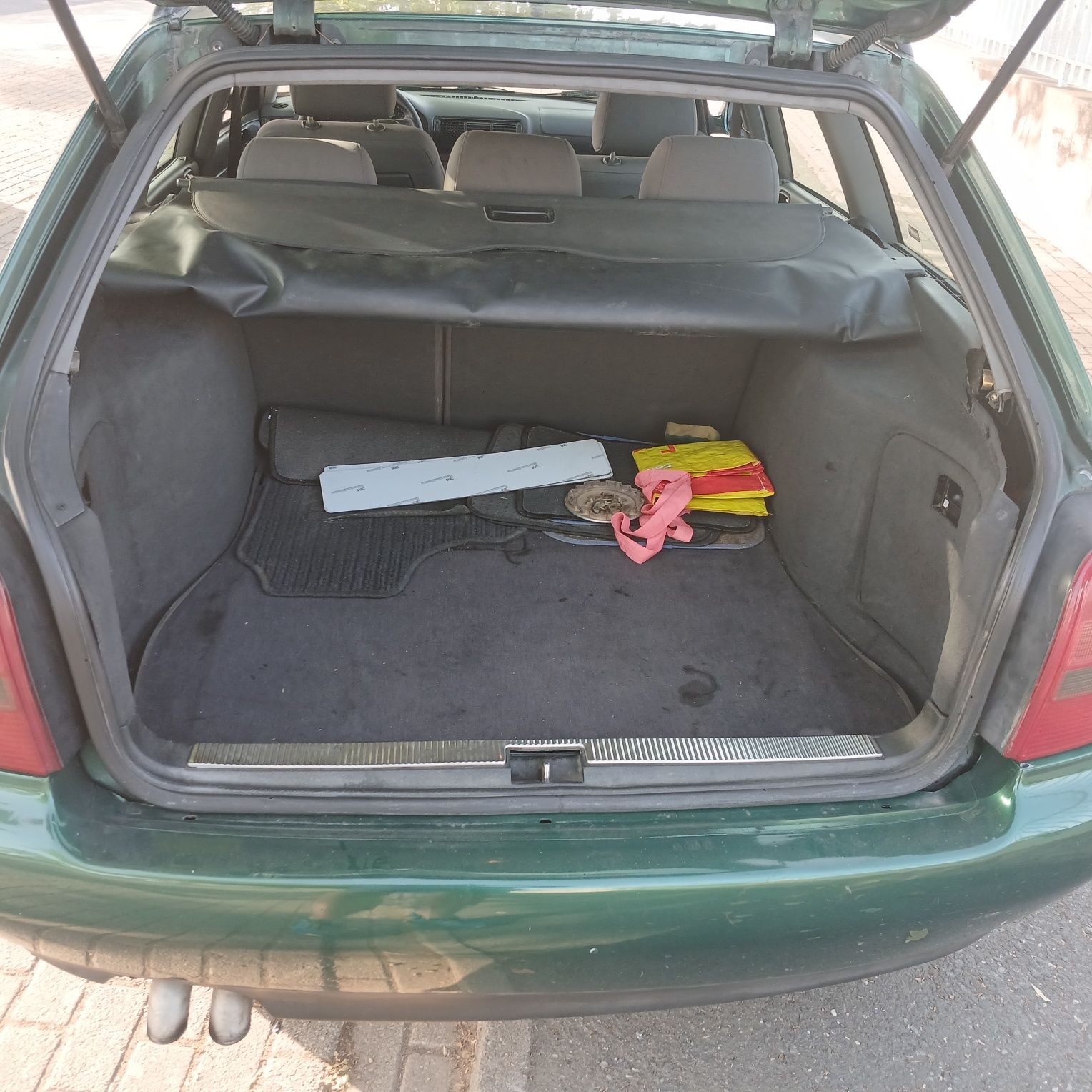 Audi a4 b5 ano 1998 1.9 Tdi 110cv AFN