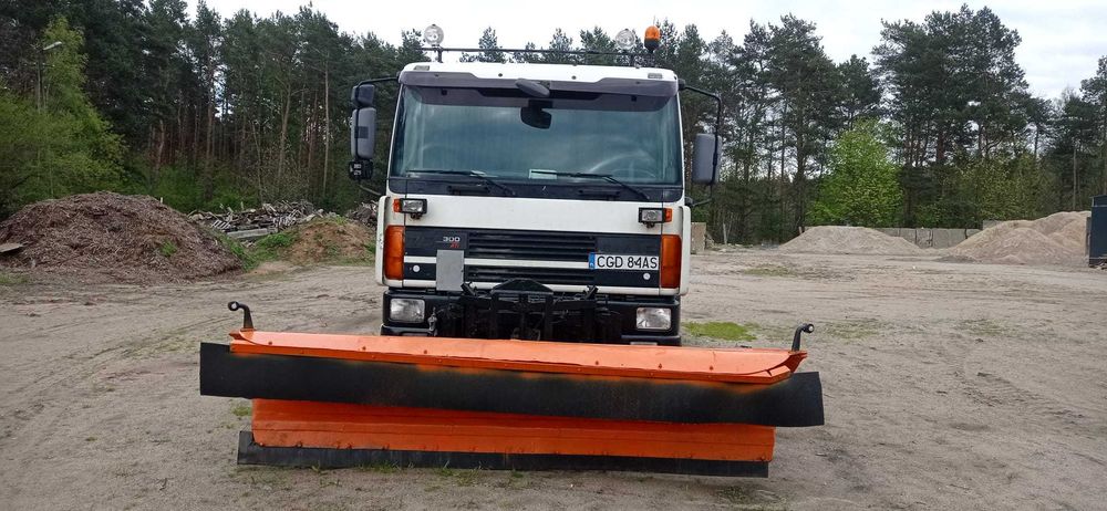 Samochód Daf 75.300