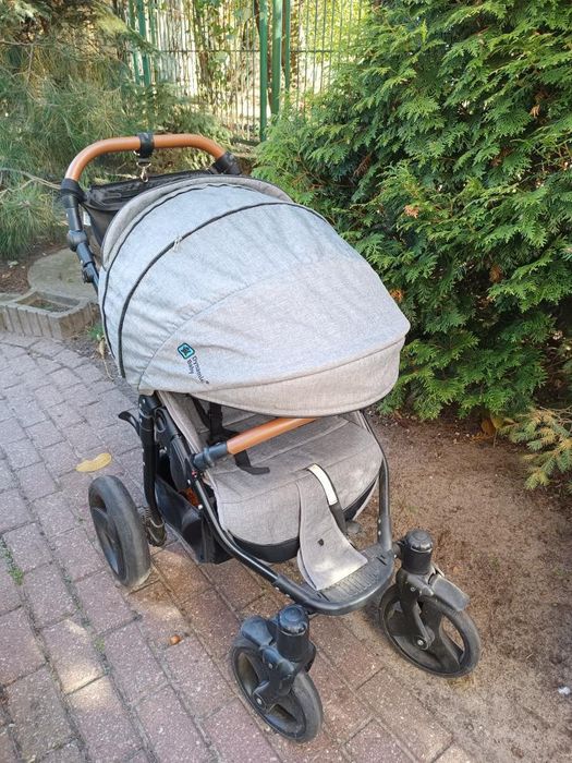 Dynamic Baby Wózek spacerowy