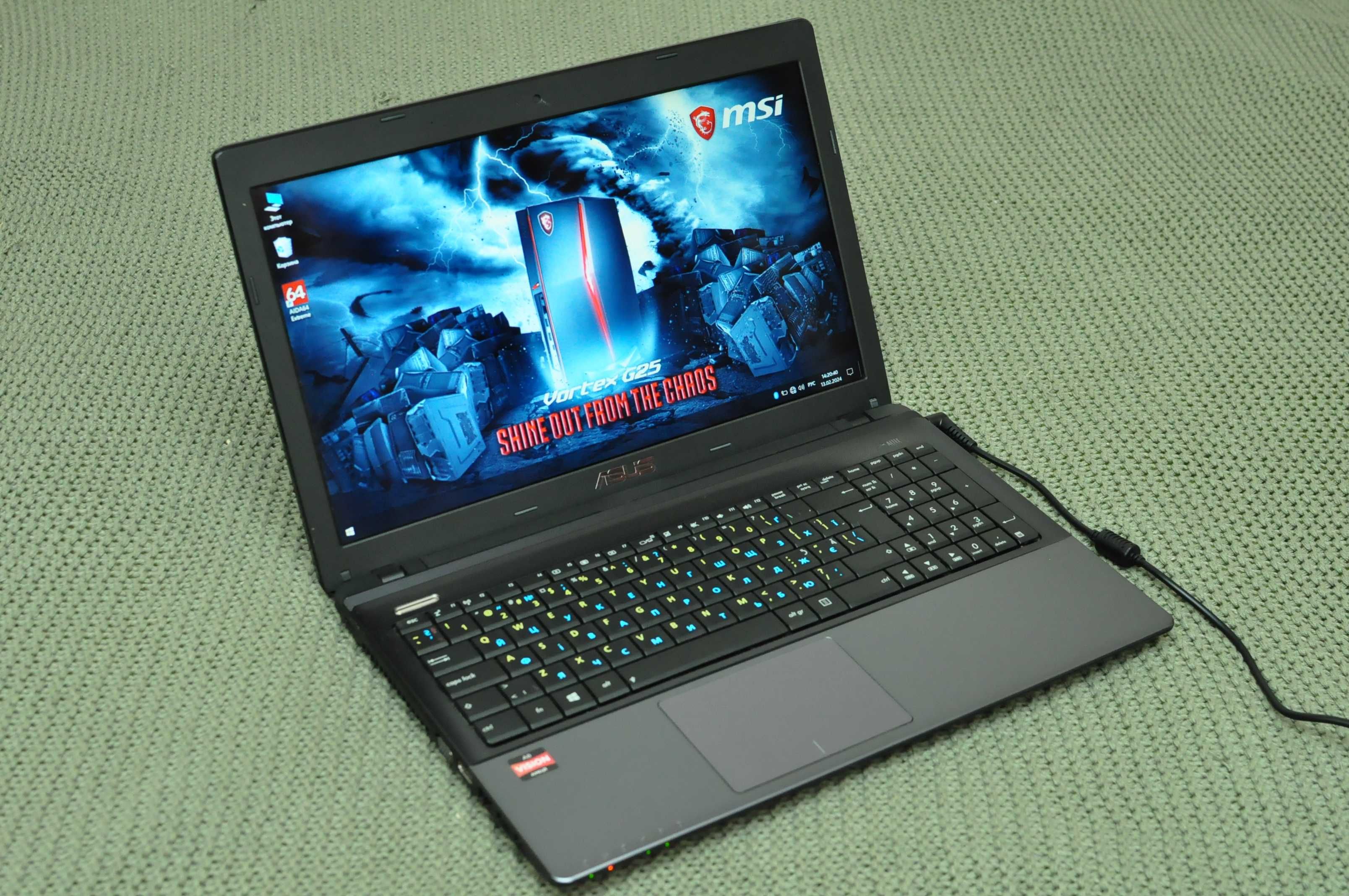 Игровой ноутбук Asus K55 (AMD A8/16Gb/750Gb/Radeon 2Gb)