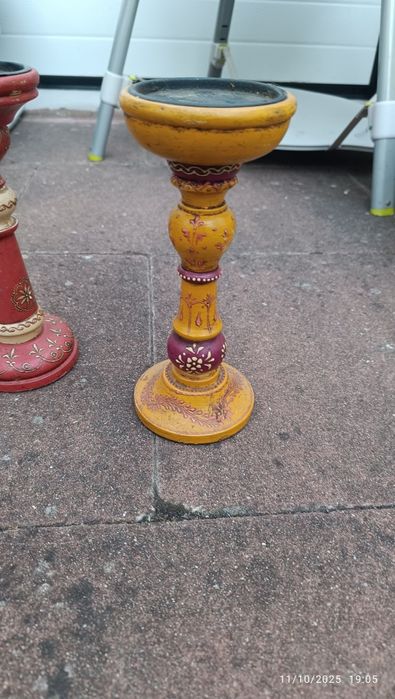 Castiçais estilo oriental