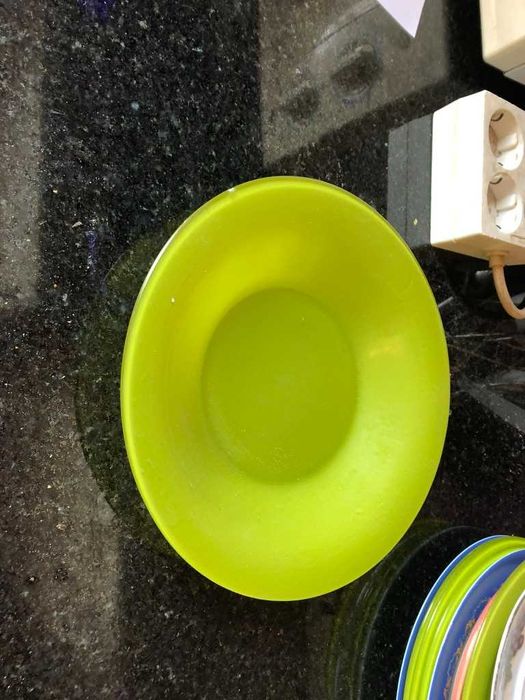 prato de sopa verde