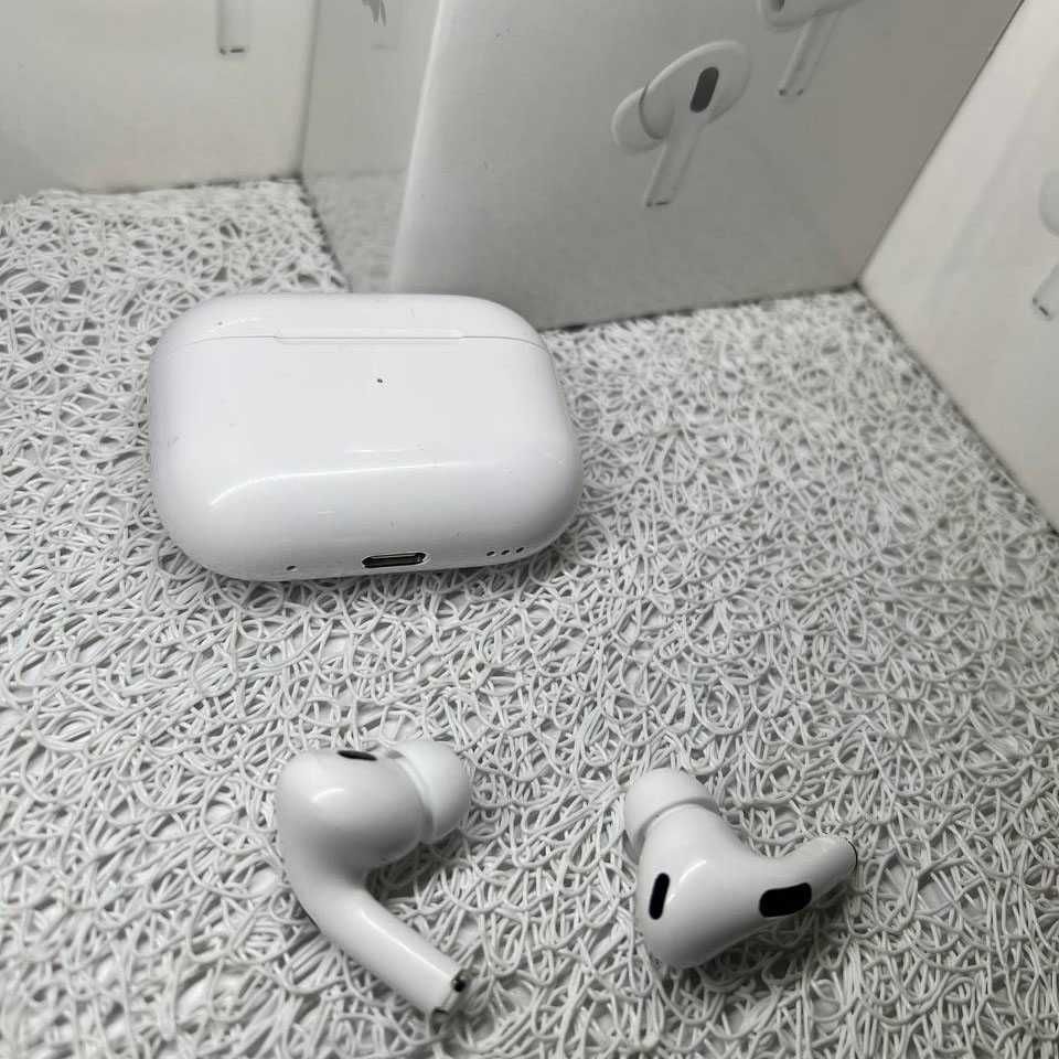 Навушники Apple AirPods Pro 2.