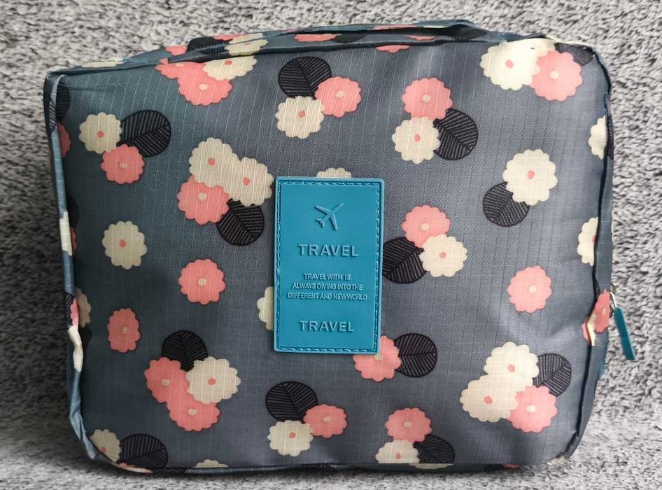 Podróżna kosmetyczka wodoodporna