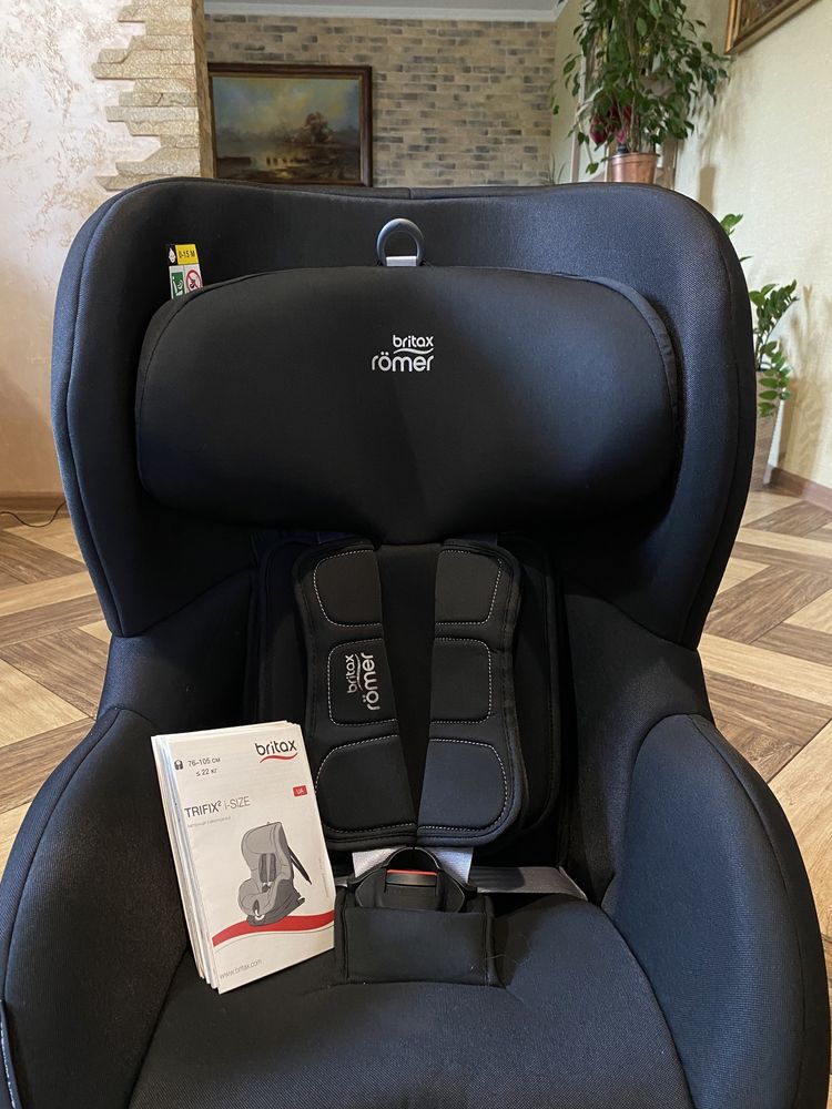Автокрісло Romer britax trifix isofix I-Size Cosmos Black 9-22 кг