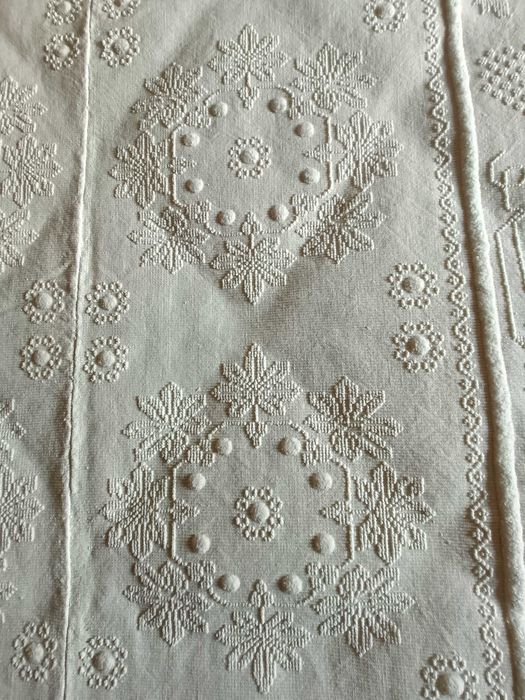 colcha de Almalaguês