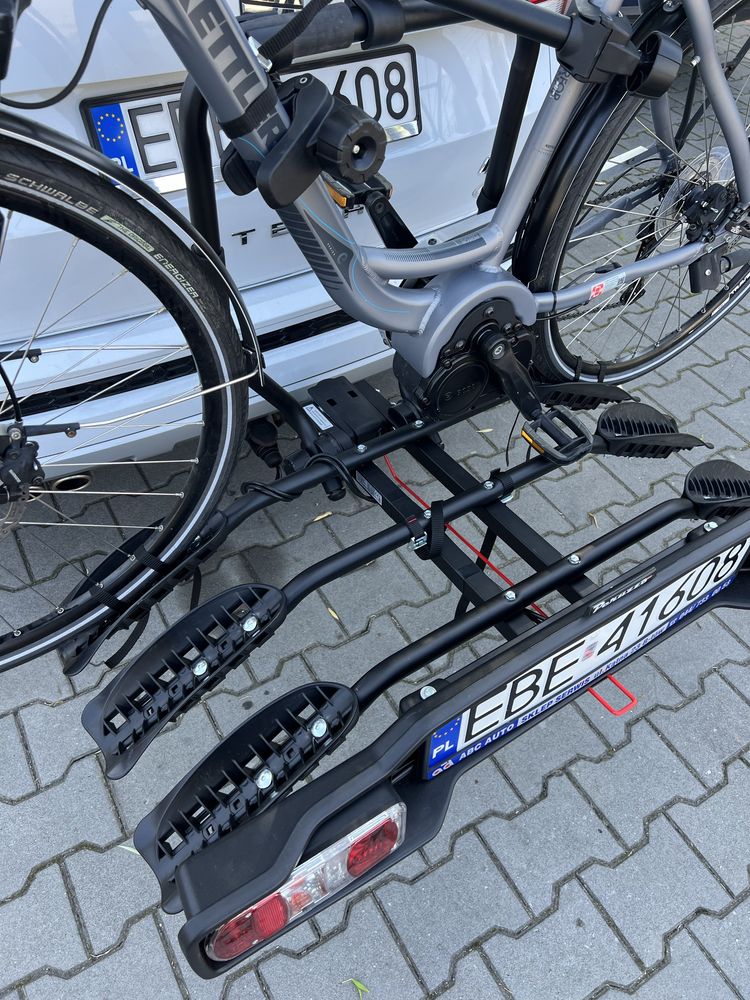 Sprzedam bagażnik uchylny na hak