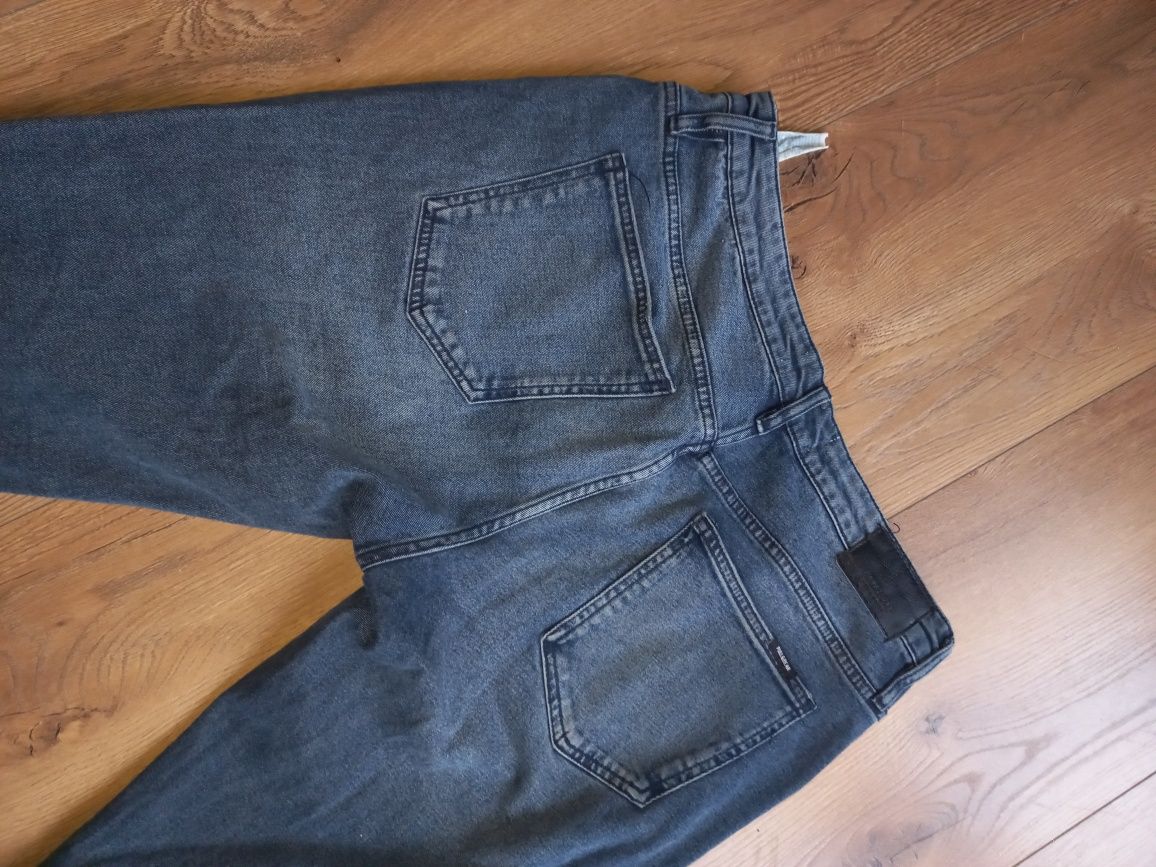 Spodnie jeansowe pull bear 46 36