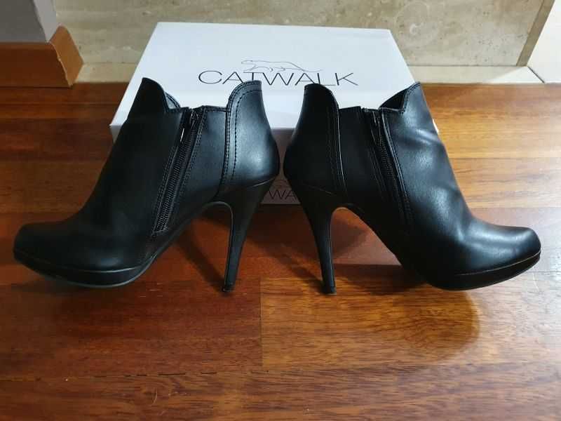 Eleganckie botki Catwalk na wysokim obcasie rozm. 36