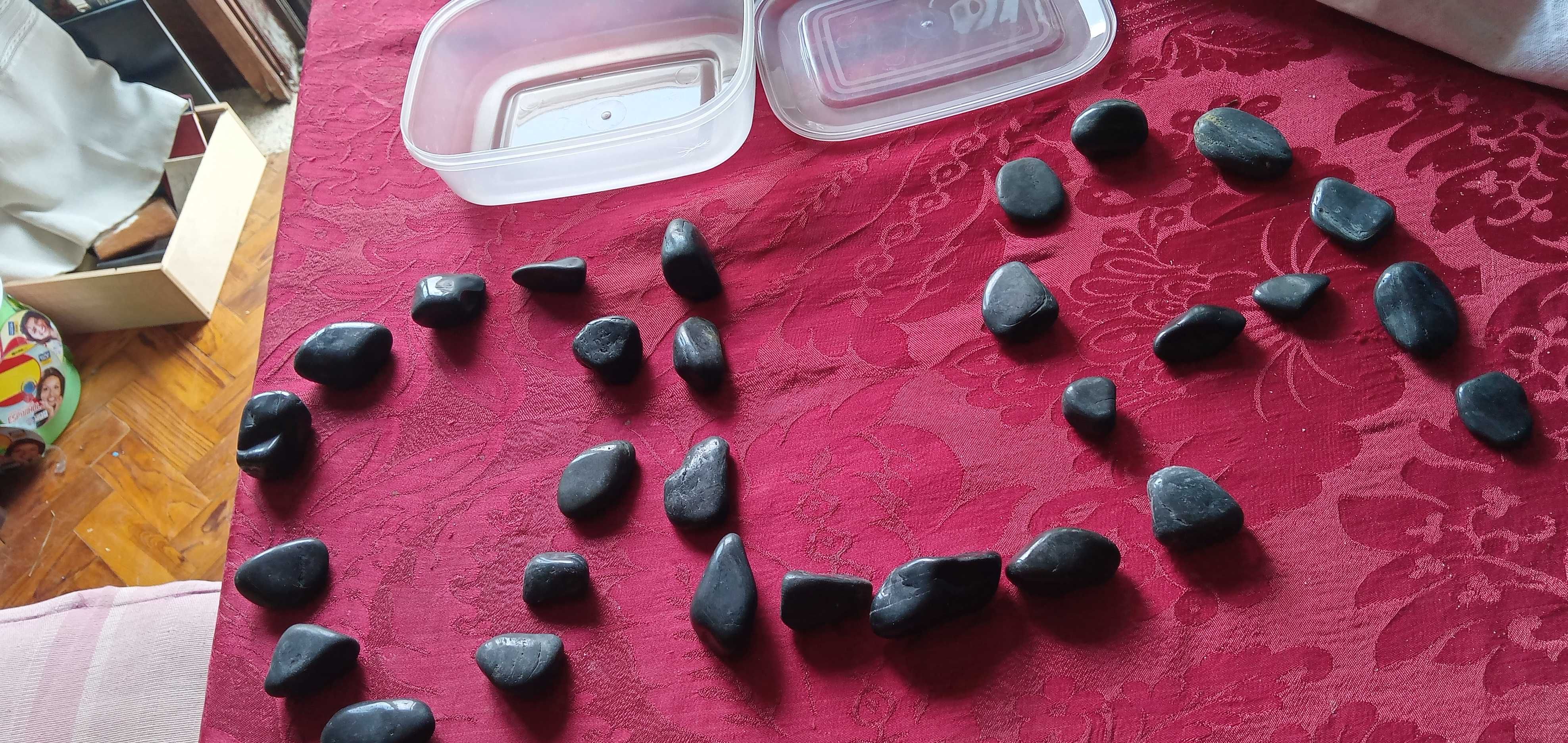 A Caixa Misteriosa das Pedras Negras4E-Varanda daLouça Desde2EDesde2E
