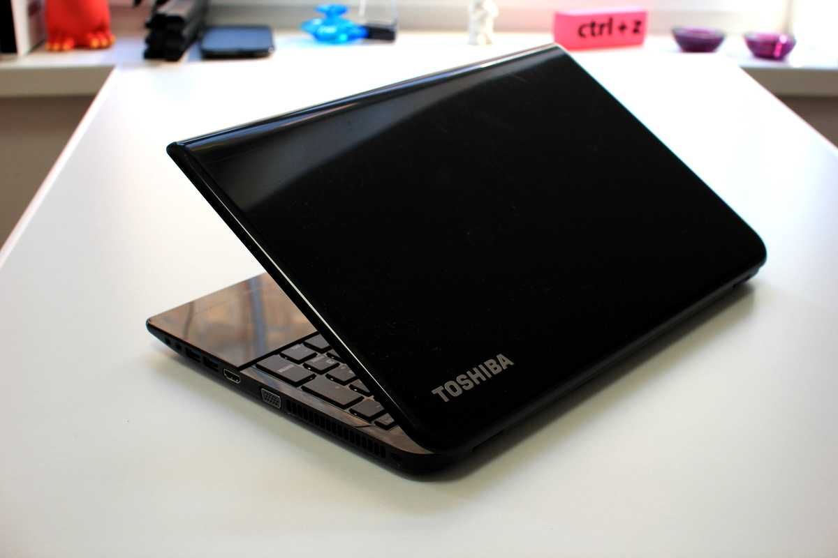 Laptop Toshiba SSD  Intel RAM12GB  Gwarancja 12miesiecy