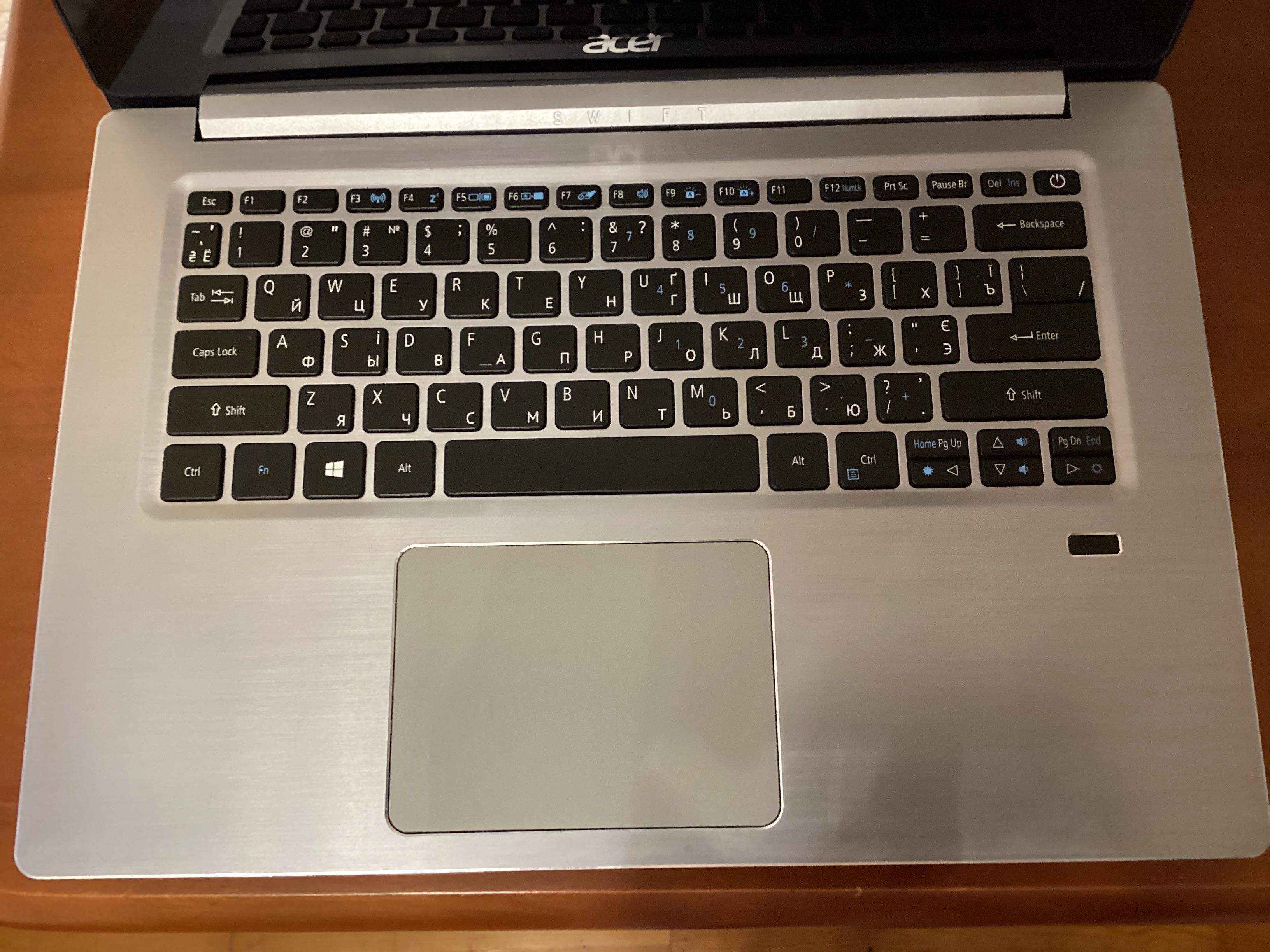 Ноутбук Acer Swift 3 314-52 sparkling silver 8/256gb.