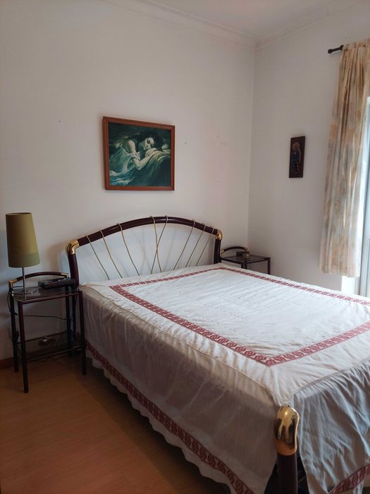 Alugo quarto zona centro de Braga