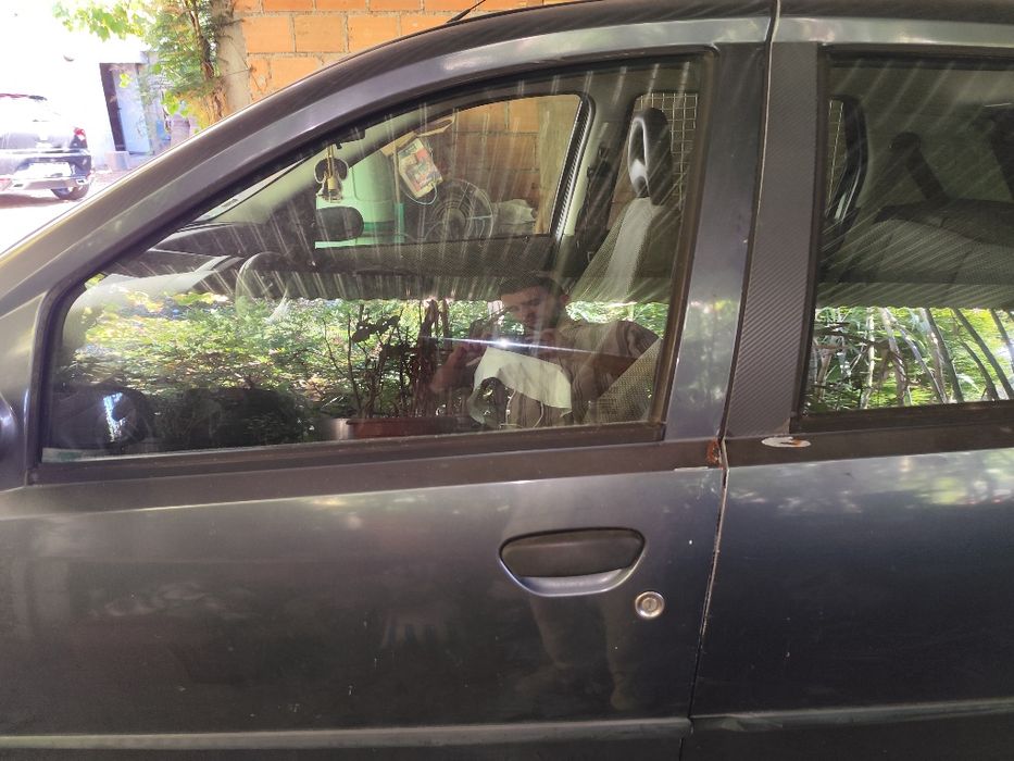 Fiat Punto a gasolina com revisão efetuada