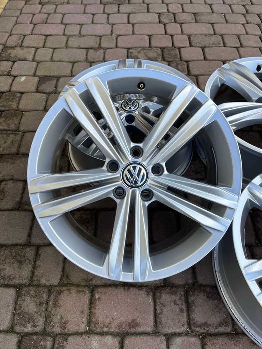 Oryginalne alufelgi Vw 5x112 18 cali Tiguan II R-line