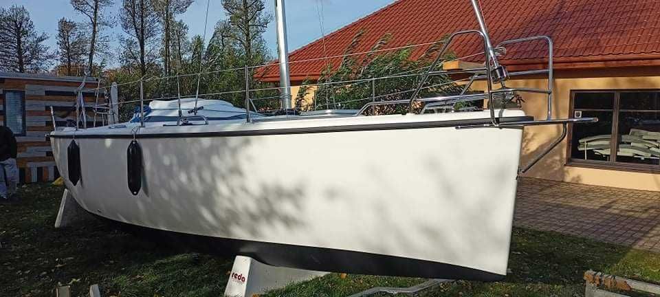 Sprzedam jacht Twister 26  nowy