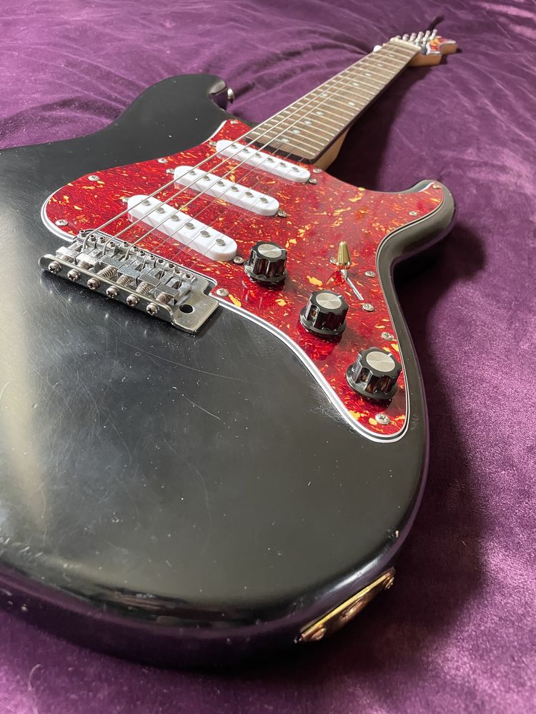 Gitara elektryczna Stratocaster,