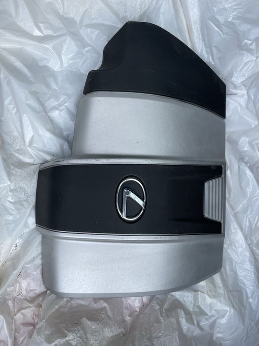 Кришка двигуна Lexus rx 350/450