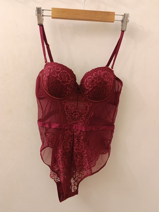 Body modelujące seksowne