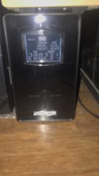 UPS EnerGenie Pro 850 VA LCD (EG-UPS-032) ИБП