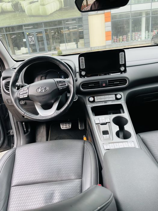 Hyundai Kona Electric 64кВт
