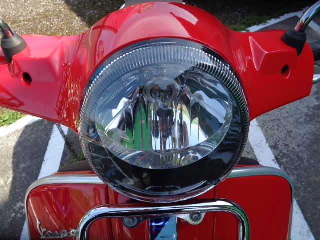 Lampa Refektor przysiemniany przód VESPA Gt Gts 125-300cc