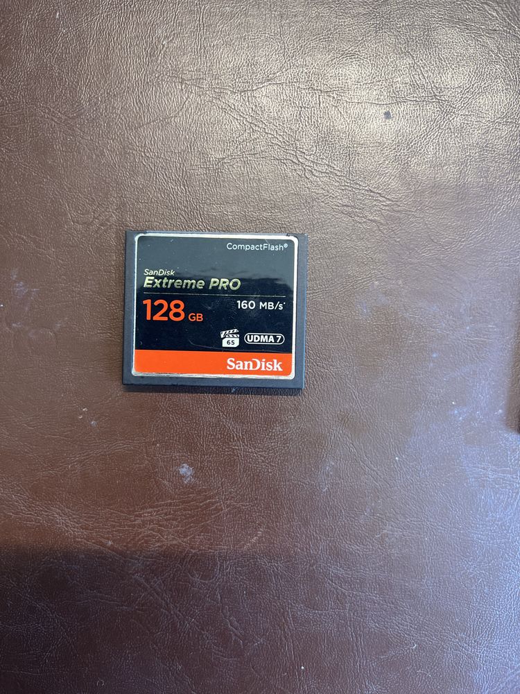 Cartão Sandisk extreme pro 128gb compactflash