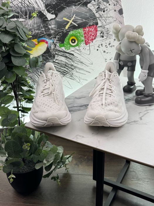 Кросівки Hoka Clifton 9 47 розмір Е6727