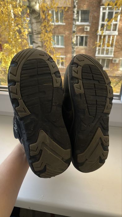 Зимові чоботи на хлопчика