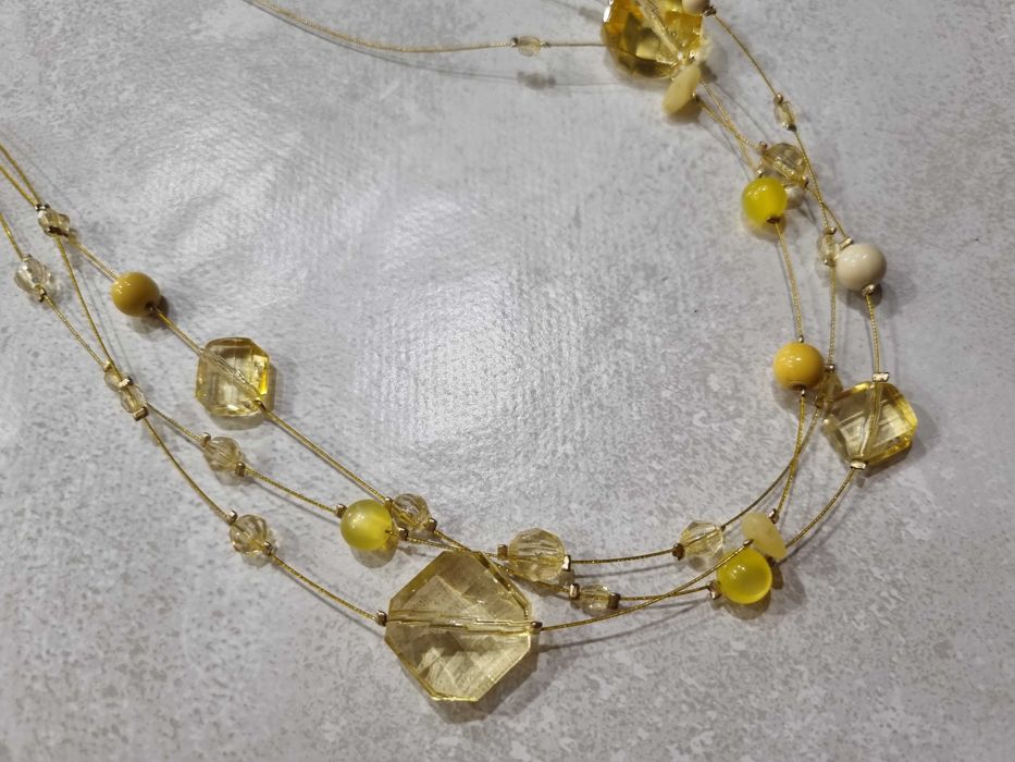 Naszyjnik żółty kamienie