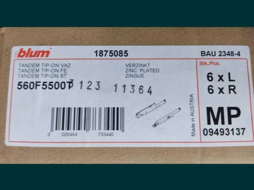4 Prowadnice Blum Tandem 550 pełen wysuw Tip-On