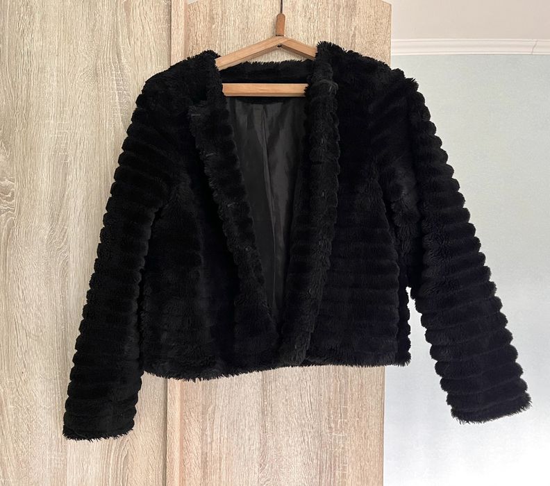 Жіноча шубка весна/осінь