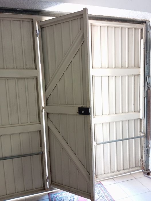 Portão com porta garagem metal
