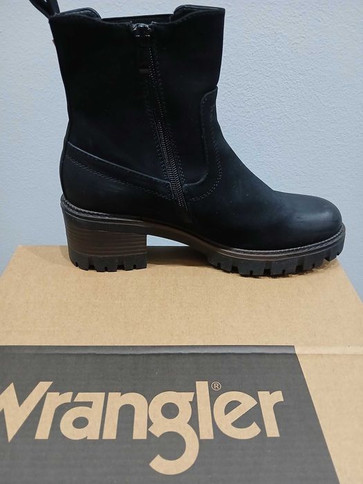Botki kozaki czarne Wrangler rozm 39 wkł.25cm.idealne