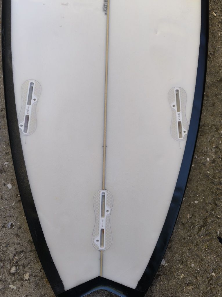Prancha de Surf 5.7 28L