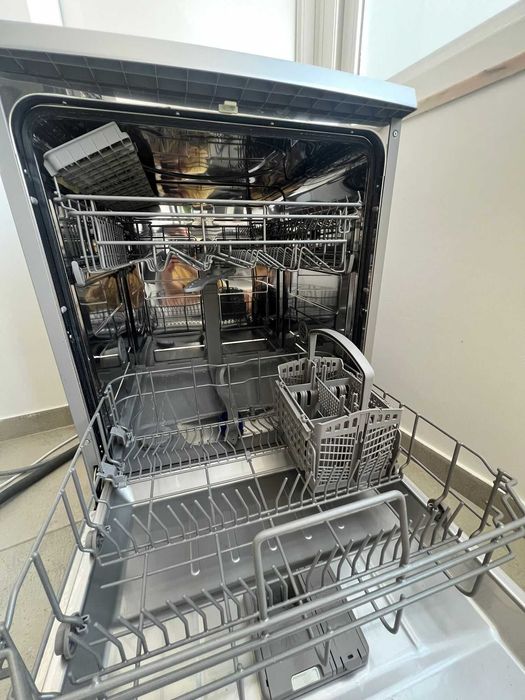 Máquina de Lavar Loiça MIDEA