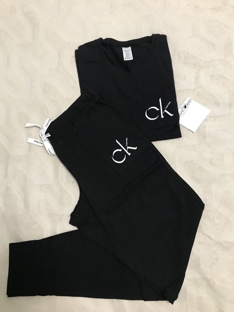 Продам жіночий піжамний комплект Calvin Klein