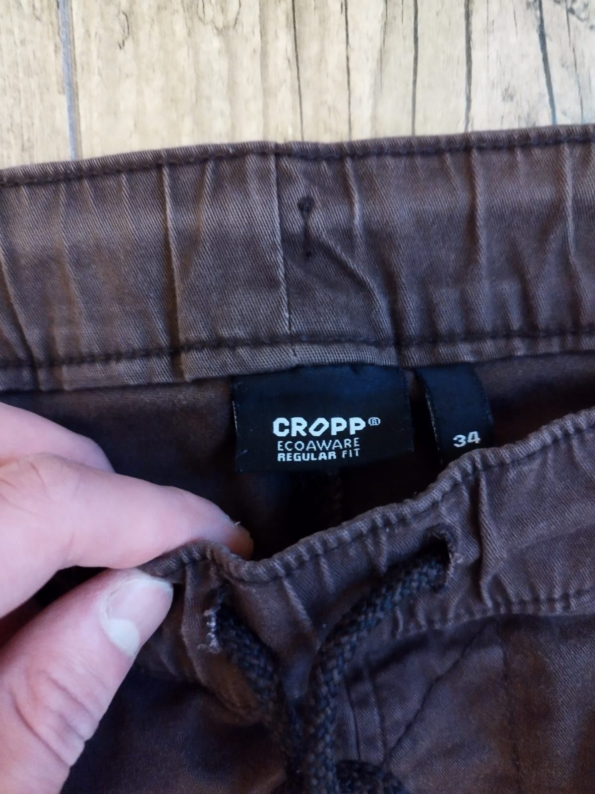 Spodnie Cargo brązowe cropp rozmiar 34/L