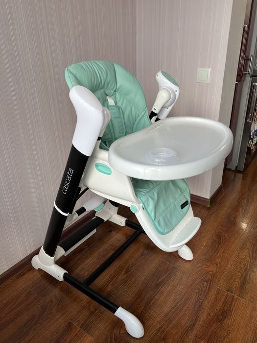 Стільчик для годування carello/ шезлонг / качелля для немовлят