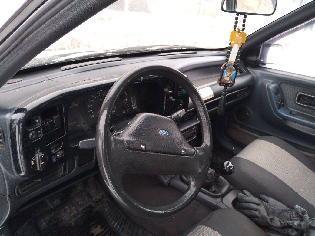 Продам Ford Scorpio 2.0 ( газ/бен) Хетчбек. 1988г