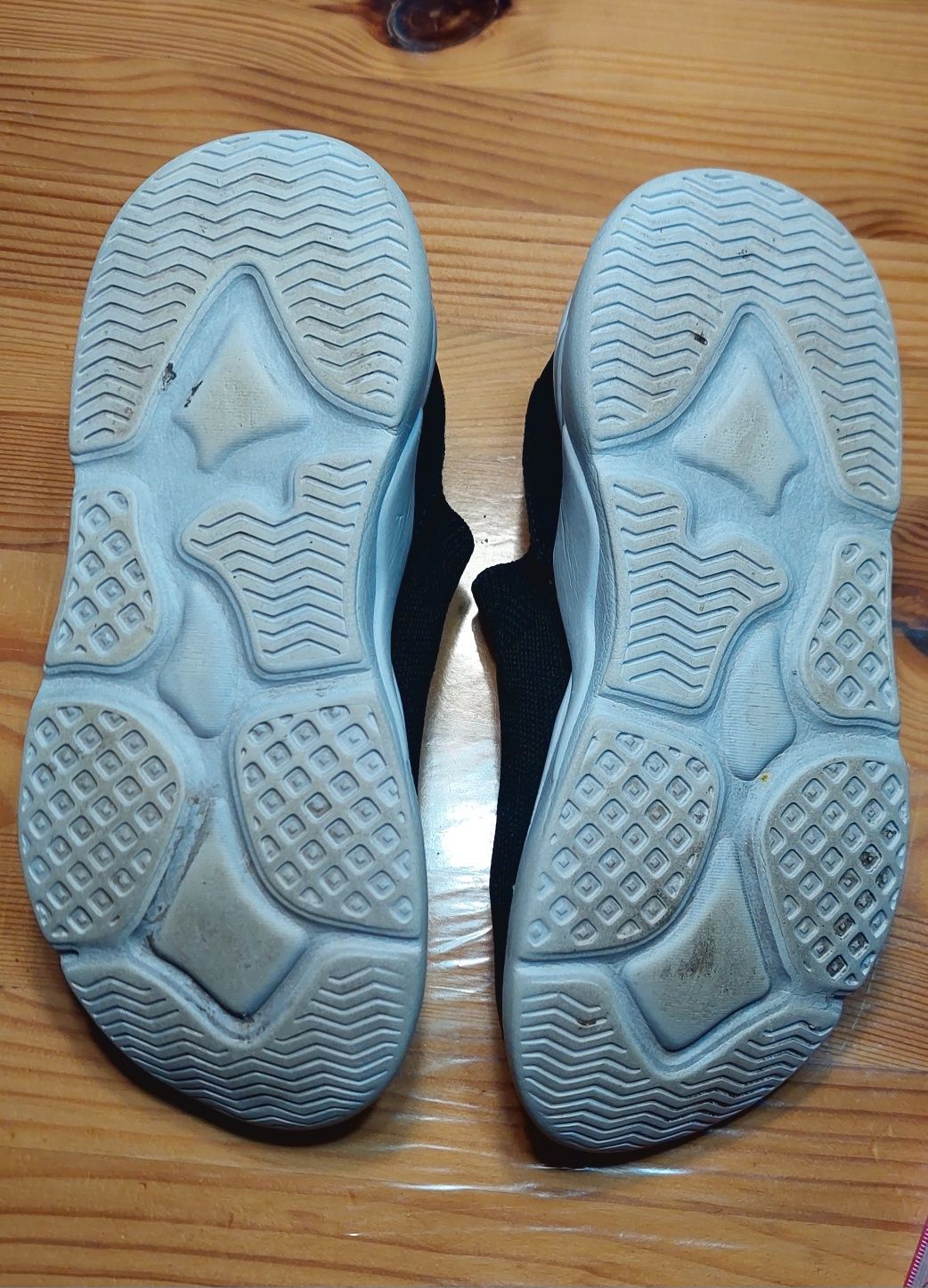 Buty wsuwane unisex