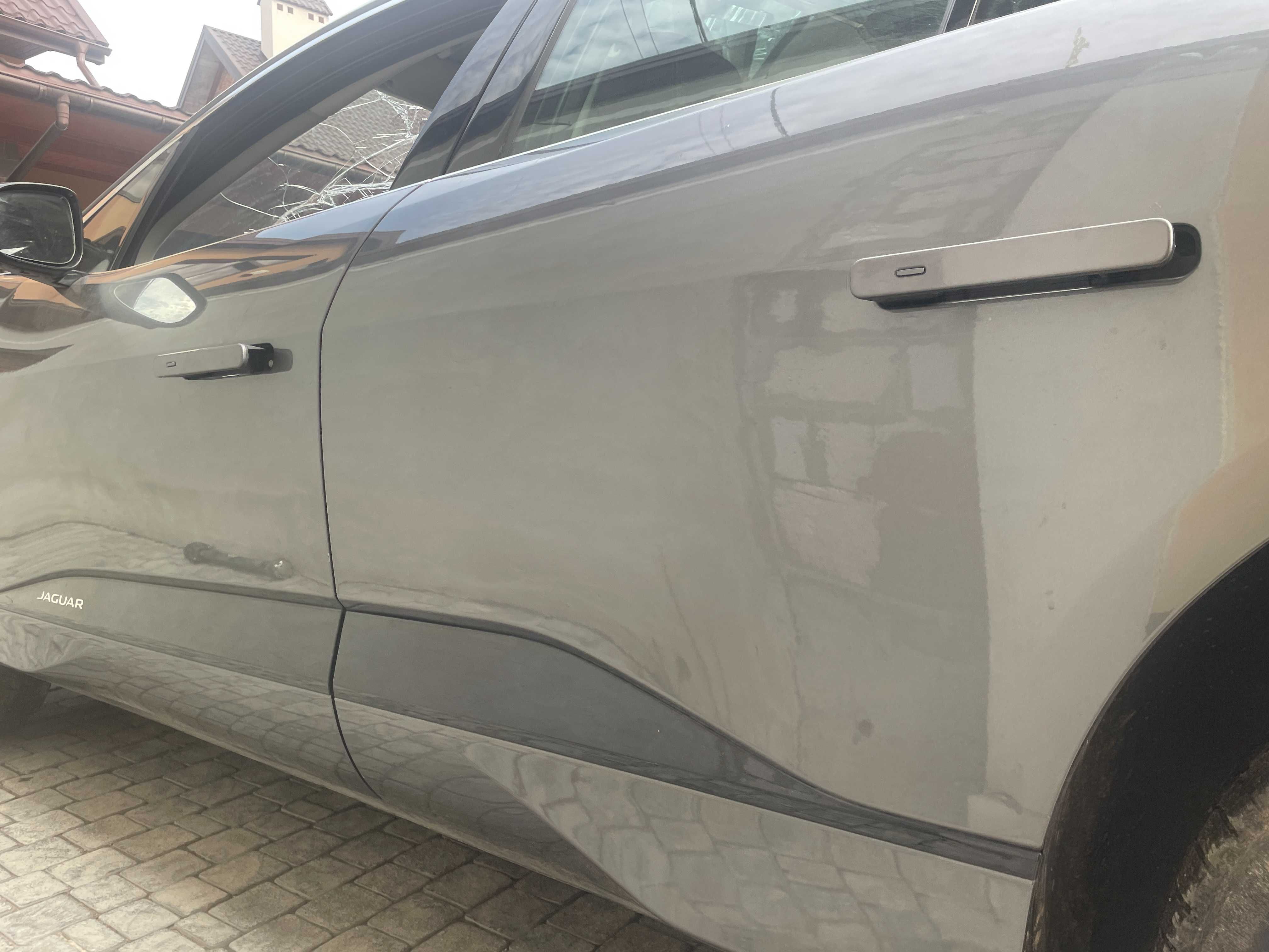 Двері ліві задні JAGUAR I-PACE X590 EV400
