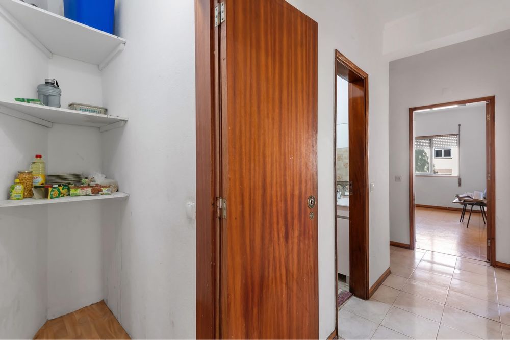 Apartamento T3 à venda no centro do Fundão