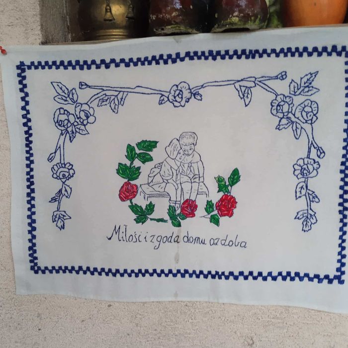 Makatka ścienna ręcznie haftowana nowa.Miłość i zgoda domu ozdoba.