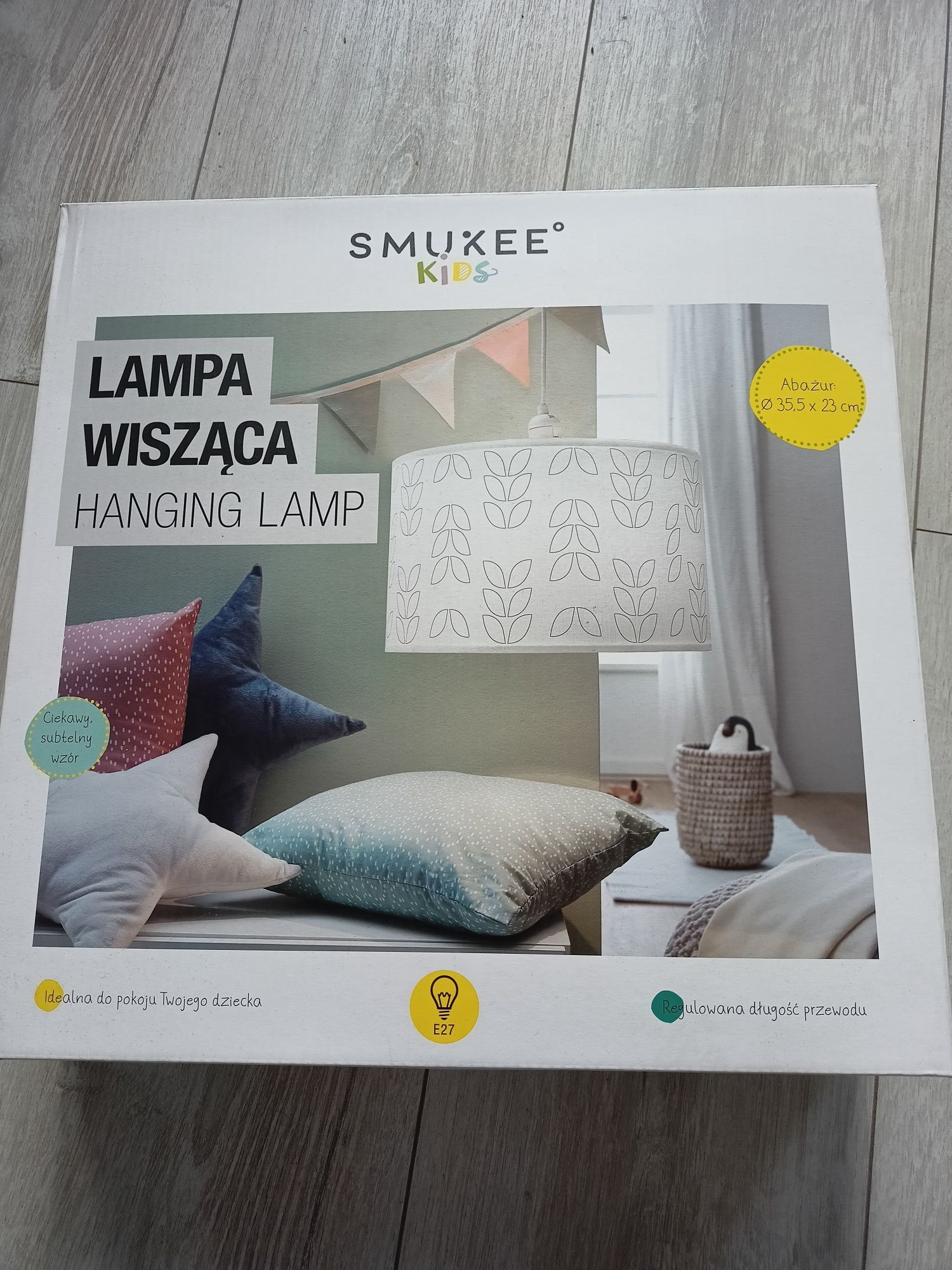 Lampa wisząca w listki abażur