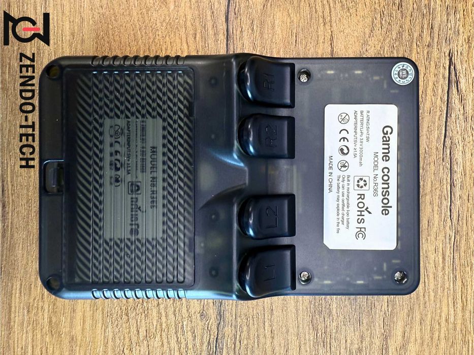 ORYGINALNY ArkOS 2.0 R36S konsola do gier retro 15000 gier 64GB Czarna